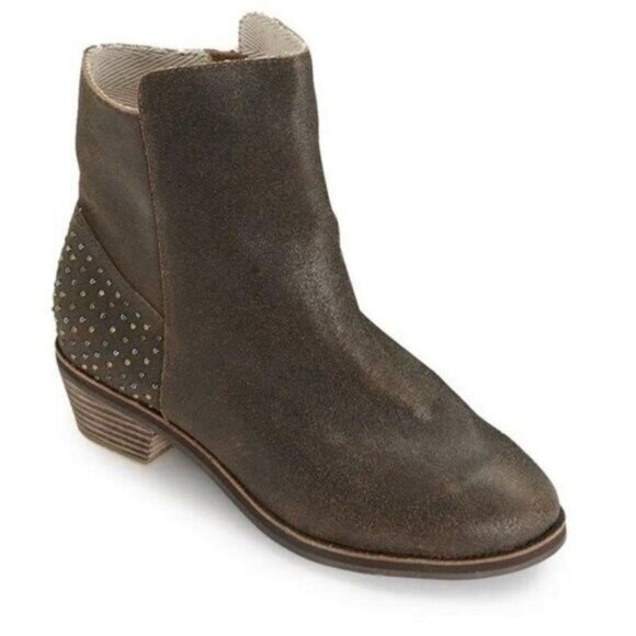 REEF Adora Studded Brown Leather Ankle Boots Sz 7 - Picture 1 of 12